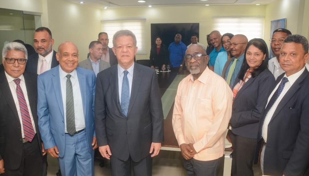 Prof. Anibal Garcia Duverge designado miembro de la DP  y Secretario de Relaciones entre Partidos Politicos y Sociedad Civil.